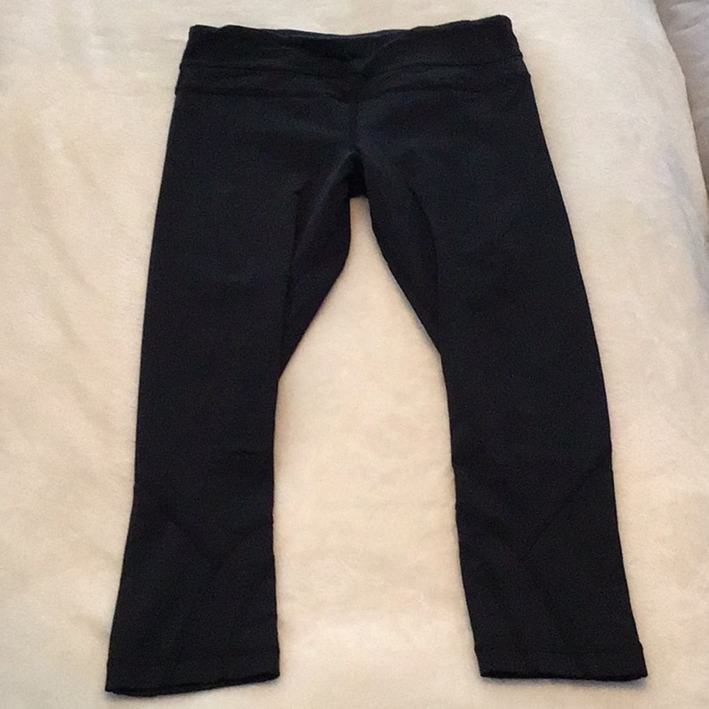 Lululemon Pace Rival crops (6)